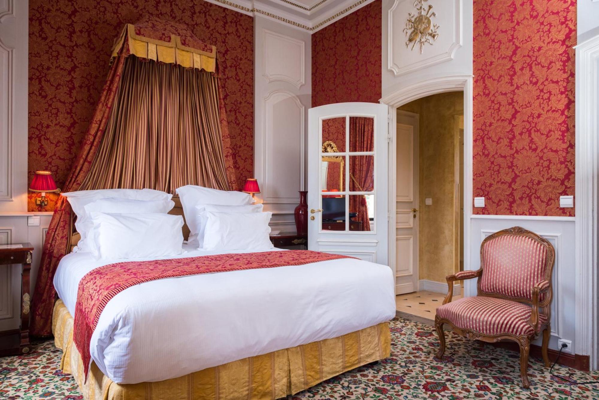 Chateau De Courcelles - Relais & Chateaux Exterior photo
